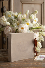 Księgi wpisów gości welurowe kremowa welurowa księga gości weselnych personalizowna ręcznie szyte kartki welurowa księga wpisów gości 3