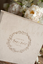 Księgi wpisów gości welurowe kremowa welurowa księga gości weselnych personalizowna ręcznie szyte kartki welurowa księga wpisów gości 8