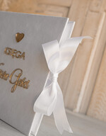 Księgi wpisów gości welurowe Szybka wysyłka księga wpisów gości, księga na życzenia zdjęcia polaroidy i fotobudki, welurowa księga wpisów gości biała ze złotymi napisami 6