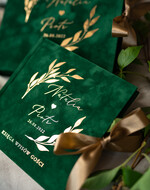 Księgi wpisów gości welurowe pamiątkowa księga gości weselnych w pudełku, weselena księga wpisów gości zielona ze złotym, welurowa księga wpisów w pudełku, szmaragdowy i zlota okładka 2