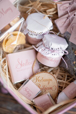 Prezenty, Podziękowania dla Rodziców Pudełka welurowe  podziękowania dla rodziców prezent welurowe serduszko ze słodkościami 14