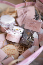 Prezenty, Podziękowania dla Rodziców Pudełka welurowe  podziękowania dla rodziców prezent welurowe serduszko ze słodkościami 15