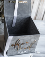 Pudełko na koperty  glamour Personalizowana szara welurowa kopertówka ze złotymi napisami, szary cieniowany welur, pudełko na koperty, pomysł na pudełko na pieniądze podczas wesela11