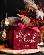 Pudełko na koperty  glamour Personalizowana bordowa welurowa kopertówka ze złotymi napisami, bordowy cieniowany welur, pudełko na koperty, pomysł na pudełko na pieniądze podczas wesela13