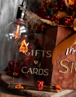 Pudełko na koperty  glamour Elegancka brązowo złota welurowa kopertówka ze złotymi napisami, brązowy cieniowany welur, pudełko na koperty, pomysł na pudełko na pieniądze podczas wesela16