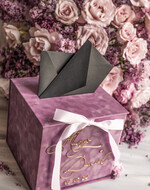 Pudełko na koperty  glamour Aksamitna welurowa kopertówka ze złotymi napisami, lawendowy cieniowany welur, pudełko na koperty, fioletowa kopertówka na koperty od gosci weselnych 3