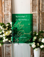 Plany stołów na pleksie - akryl Tablica powitalna slubna glamour, elegancka powitalna plansza ze złotymi literami, rama powitanie na weselu plansza powitalna na pleksie ze zlotymi literami3