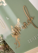 Plany stołów na pleksie - akryl Tablica powitanie na weselu, elegancka powitalna plansza ze złotymi literami, rama powitanie na weselu plansza powitalna na pleksie ze zlotymi literami8