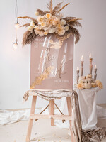 Plany stołów na pleksie - akryl Złota Tablica powitalna slubna glamour, elegancka powitalna plansza ze złotymi literami, rama powitanie na weselu plansza powitalna na pleksie ze zlotymi literami4