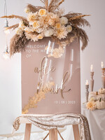 Plany stołów na pleksie - akryl Złota Tablica powitalna slubna glamour, elegancka powitalna plansza ze złotymi literami, rama powitanie na weselu plansza powitalna na pleksie ze zlotymi literami3