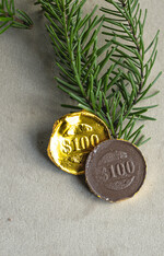 Kartki świąteczne z logo firmy natural kartka świąteczna z logo waszej firmy, ręcznie robione kartki świąteczne z czekoladką, kartki na święta bozegonarodzenia z czekoladowym pieniążkiem1