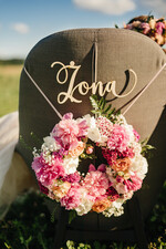 Dekoracje Sali weselnej/Dodatki do Zdjęć tabliczki z napisami  gadżety weselne, napisy na krzesła Pary Młodej, drewniane napisy na krzesła 3