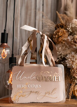 Dekoracje Sali weselnej/Dodatki do Zdjęć tabliczki z napisami  gadżety ślubnetabliczka z dowolnym napisem dekoracyjna tabliczka sali weselnej, tabliczka do powieszenia na sali weselnej, tabliczka z pleksy malowana na beżowo8