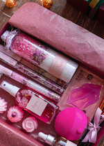 prezenty dla niej zestawy kosmetyczne  romantyczny prezent dla żony na święta, zestaw prezentowy aromatrapia kapielowa1