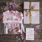 Prezenty dla świadków boxy prezentowy dla Świadkowej, prośba o świadkowanie  Szlafrok dla Świadkowej ze złotym Napisem - Prośba o Świadkowanie Box prezentowy 0