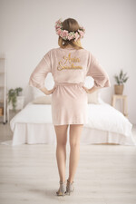 Prezenty dla świadków boxy prezentowe dla Świadkowej, prośba o świadkowanie  Welurowy Szlafrok dla Świadkowej Prośba o świadkowanie zestaw Kubek z Kosmetykami3