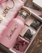 Prezenty dla świadków boxy prezentowe dla Świadkowej, prośba o świadkowanie  Szlafrok dla Świadkowej ze złotym Napisem - Prośba o Świadkowanie TermoKubek Termos Kanka3