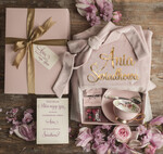 Prezenty dla świadków boxy prezentowy dla Świadkowej, prośba o świadkowanie  Welurowy Szlafrok dla Świadkowej Prośba o świadkowanie zestaw Różowa Boho filiżanka z łyżeczką2