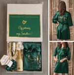 Prezenty dla świadków boxy prezentowe dla Świadkowej, prośba o świadkowanie  szlafrok z napisem świadkowa, czy zostaniesz moją świadkową, Box prezentowy dla świadkowej ze złotym kieliszkiem, zestaw prezentowy dla druhny0