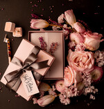 Prezenty dla Babci i Dziadka Prezenty dla Babci Przeźroczysta  Kartka z życzeniami na Dzień Babci w Pudełku z Dedykacją2