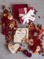 Prezenty dla Babci i Dziadka Prezenty dla Babci prezent na urodziny dla babci kartka z zyczeniami w bordowym pudełku 0