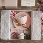 Prezenty dla Mamy zestawy w welurowych i ozdobnych pudełkach  pomysł na prezent dla mamy pudełko z  filiżanką prezent na dzień Matki 3