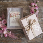 Prezenty dla Mamy zestawy w welurowych i ozdobnych pudełkach  pomysł na prezent dla mamy pudełko z  filiżanką prezent na dzień Matki 7