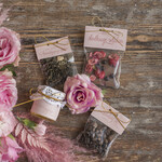 Prezenty dla Mamy zestawy w welurowych i ozdobnych pudełkach  pomysł na prezent dla mamy pudełko z  filiżanką prezent na dzień Matki 8