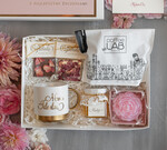 Prezenty dla Mamy zestawy w welurowych i ozdobnych pudełkach  wyjątkowy prezent na dzień mamy, box prezentowy dla mamy z kubkiem, pomysł na prezent z okazji dnia Mamy, kubek z napisem Mama1