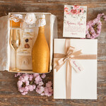 Prezenty dla Mamy zestawy w welurowych i ozdobnych pudełkach  Uroczy Pomysł na prezent z okazji dnia mamy, Złoty kieliszek i brokatowa butelka Zestaw Prezentowy dla Mamy z zyczeniami0