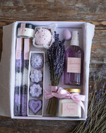 Prezenty dla Mamy Zestawy kosmetyczne  wyjątkowy prezent na dzień mamy lawendowy zestaw kosmetyków dla Mamy na urodziny  2