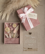 Prezenty dla Mamy biżuteria, pudełka, szkatułki na biżuterie  welurowe pudełko z kwiatami i życzeniami dla Mamy, flower box, prezent dla Mamy, pudełko z kwiatami dla Mamy, pomysł na prezent na dzień Mamy2