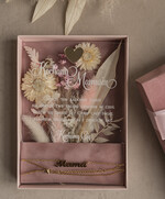 Prezenty dla Mamy biżuteria, pudełka, szkatułki na biżuterie  welurowe pudełko z kwiatami i życzeniami dla Mamy, flower box, prezent dla Mamy, pudełko z kwiatami dla Mamy, pomysł na prezent na dzień Mamy1