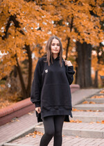 Prezenty dla Mamy Gadżety, Bluzy, Koszulki praktyczny prezent dla mamy, bluza oversize czarna z kapturem, pomysł na prezent dla mamy czarna bluza, prezent dla mamy, która wszystko ma2