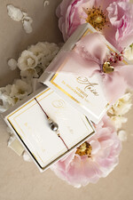 Prezenty dla świadków bransoletki i biżuteria dla świadkowej  Podziękowanie prezent dla świadkowej bransoletka z perłą- Bransoletka szczęścia w ozdobnym pudełeczku2