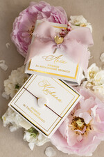 Prezenty dla świadków bransoletki i biżuteria dla świadkowej  Podziękowanie prezent dla świadkowej bransoletka z serduszkiem- Bransoletka szczęścia w ozdobnym pudełeczku1