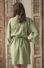 Prezenty dla świadków szlafrok dla świadkowej muślinowy szlafrok pomysł na pytanie czy zostaniesz moją świadkową szlafrok, szlafrok z muślinu z napisami, przewiewny bawełniany szlafrok dla świadkowej i druhny7