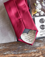 Zaproszenia dla Rodziców  Tato czy poprowadzisz mnie do ołtarza  Tato czy poprowadzisz mnie do ołtarza - Zaproszenie Ślubne dla Rodziców - Bordowy  Krawat dla Taty z dedykacją i spinki do mankietów3