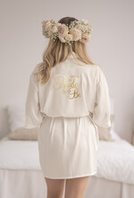 Szlafroki Ślubne z Napisami Szlafrok Ślubny dla Panny Młodej Personalizowany prezent dla Panny młodej satynowy szlafrok z imieniem Panny Młodej1