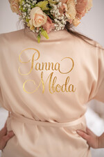 Szlafroki Ślubne z Napisami Szlafrok Ślubny dla Panny Młodej Satynowy Szlafrok Ślubny z Napisem, Szlafrok dla Panny Młodej z napisem na plecach Szybka Wysyłka1