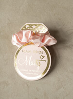 wieczór Panieński podziękowania za wieczór panieński satynowagumka do włosów prezent na wieczór panieński, Scrunchies podziękowania za wieczór panieński, upominek dla przyjaciółek na wieczorze panieńskim 0