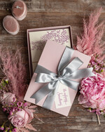 Prezenty dla świadków podziękowania dla świadkowej Podziękowanie  dla Świadkowej Kartka w pudełeczku Bransoletka serduszko w pudełeczku 1