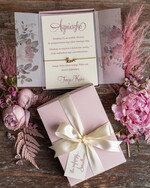 Prezenty dla świadków podziękowania dla świadkowej Podziękowanie  dla Świadkowej Kartka w pudełeczku Bransoletka love w pudełeczku 1