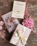 Prezenty dla świadków podziękowania dla świadkowej Podziękowanie  dla Świadkowej Kartka w pudełeczku Bransoletka love w pudełeczku 0