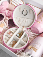 Prezenty dla świadków podziękowania dla świadkowej Czy zostanisz moją świadkową, pomysł na prezent dla świadkowej, box kosmetyczny dla świadkowej i druhny, oryginalny prezent dla świadkowej 4