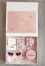 Prezenty dla świadków podziękowania dla świadkowej pomysł na prezent dla świadkowej podziękowanie za świadkowanie od młodej pary, box prezentowy dla świadkowej prezent dla druhny0