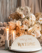 Numery na stół welurowe złote akrylowe  Stojak z numerkiem na stół Pary Młodej, tabliczka ecru na stol Pary Mlodej, welurowy numerek na stół weselny tabliczka na stół weselny w stylu glamour5