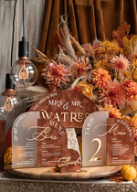 Numery na stół welurowe złote akrylowe  Stojak z numerkiem na stół Pary Młodej, tabliczka na stol Pary Mlodej, welurowy numerek na stół weselny tabliczka na stół weselny w stylu glamour4