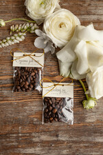  Prezenty dla Młodej Pary  Zestawy z Filiżanką lub Kubkiem personalizowane kubki pomysł na prezent dla Pary Młodej, pudełko prezentowe dla Młodej Pary3