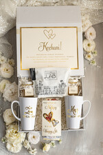  Prezenty dla Młodej Pary  Zestawy z Filiżanką lub Kubkiem Pomysł na prezent ślubny dla Młodej Pary, co dać zamiast kwiatów Parze Młodej, Kubki dla Nowożeńców, prezent na ślub1